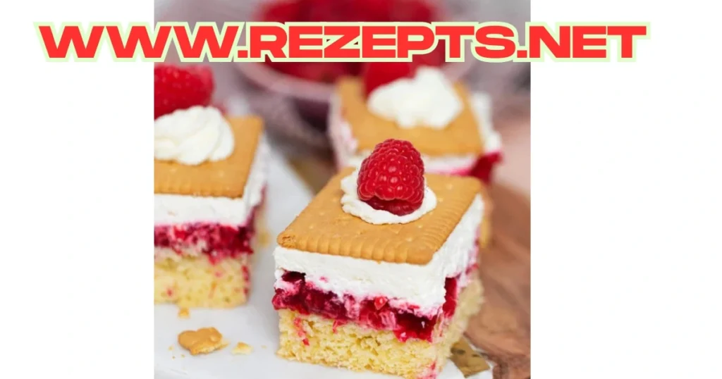 Butterkekskuchen mit Himbeeren und Pudding